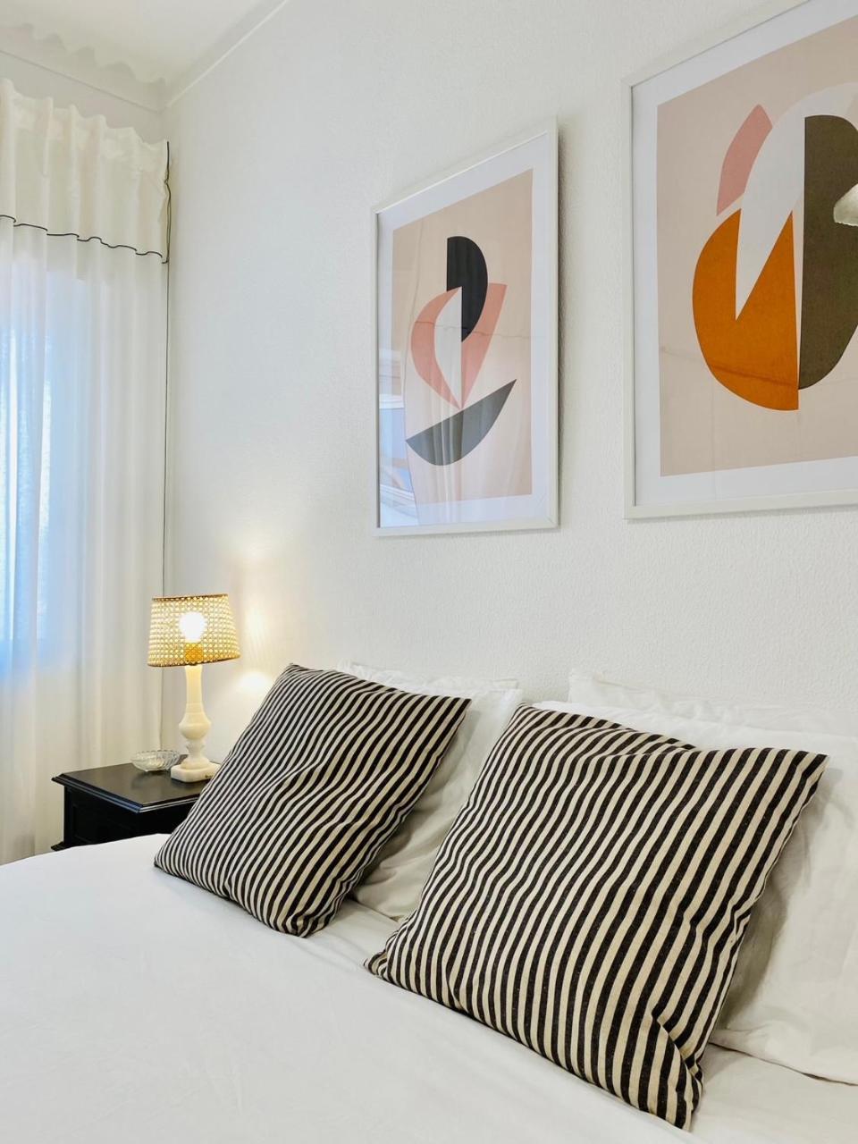 Bright Modern 3 Bedroom In Portimao Downtown Exterior photo